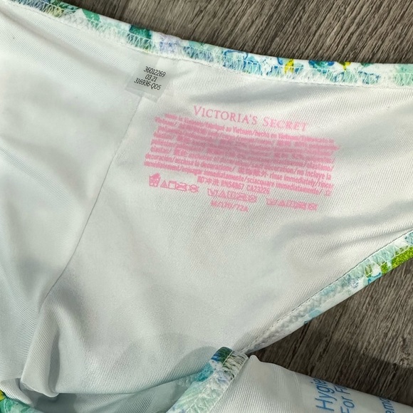 VS Teal Floral Bikini Set - Picture 12 of 13